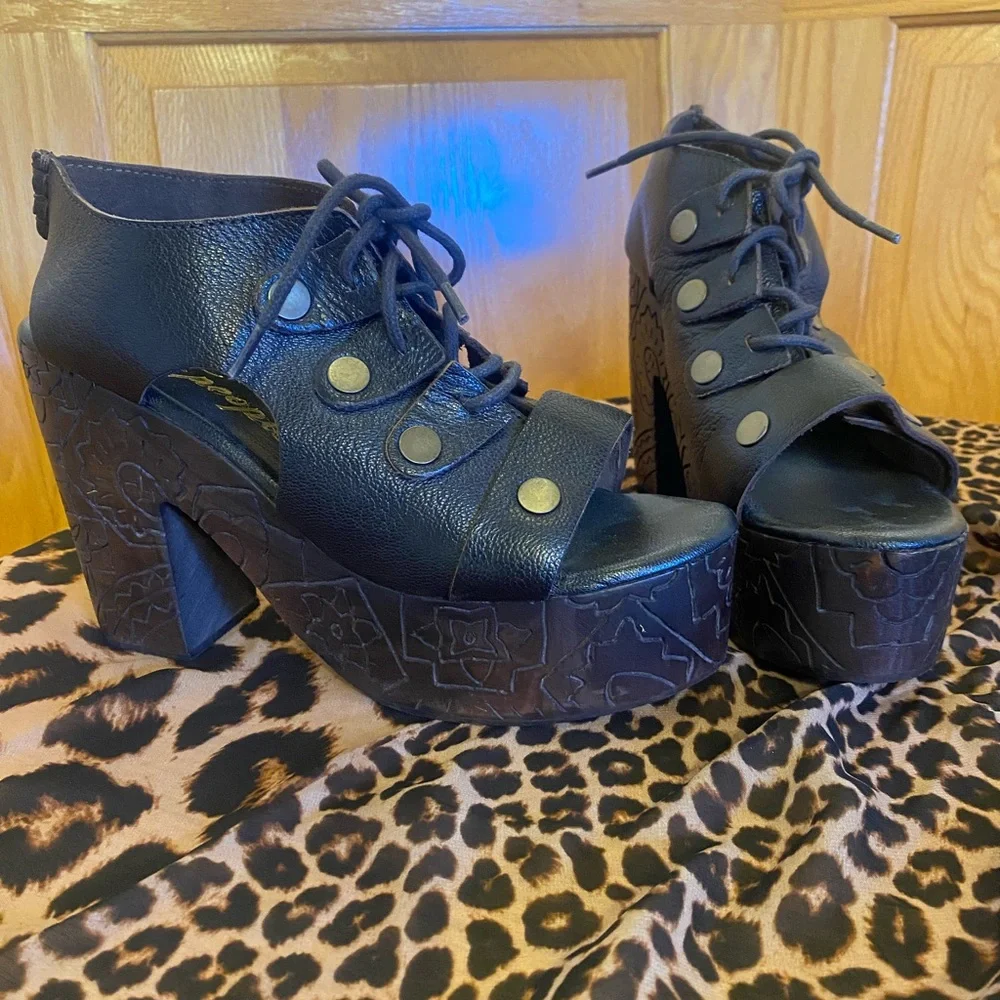 Free People Black Lace-Up Platform Heels - Picture 4 of 8